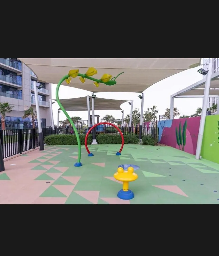 Modern 2 Bdr Apartment In Business Bay, Ocean & Burj Alarab Stunning View ドバイ