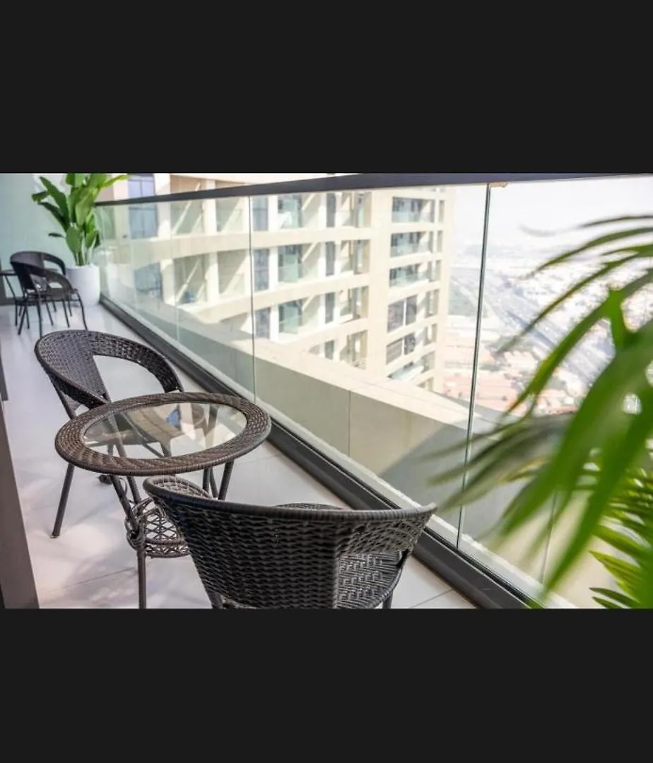 Modern 2 Bdr Apartment In Business Bay, Ocean & Burj Alarab Stunning View ドバイ 0*,  アラブ首長国連邦