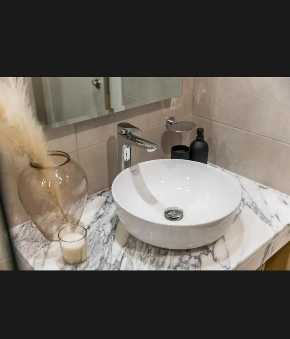 Modern 2 Bdr Apartment In Business Bay, Ocean & Burj Alarab Stunning View ドバイ 0*,